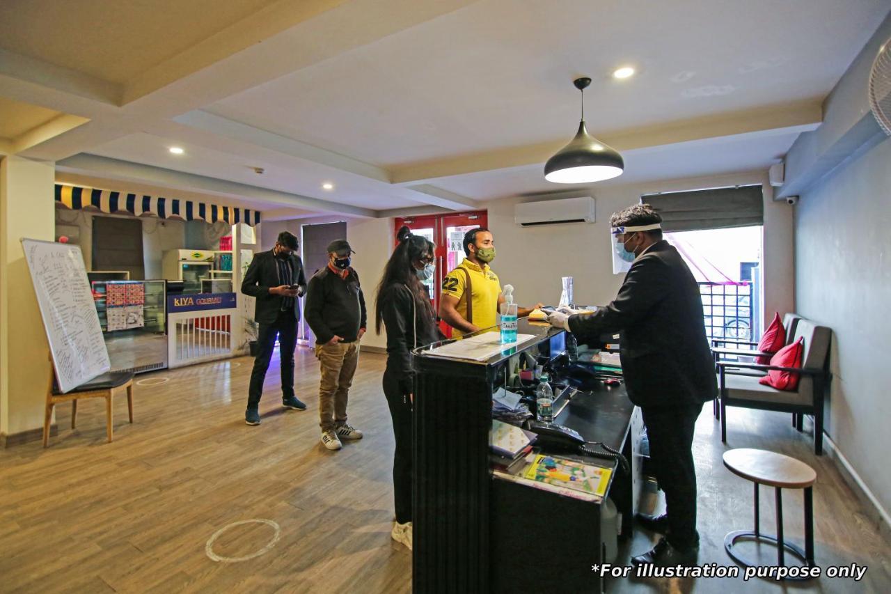 Townhouse Oak Hotel The Sudesh Rāipur Exteriör bild