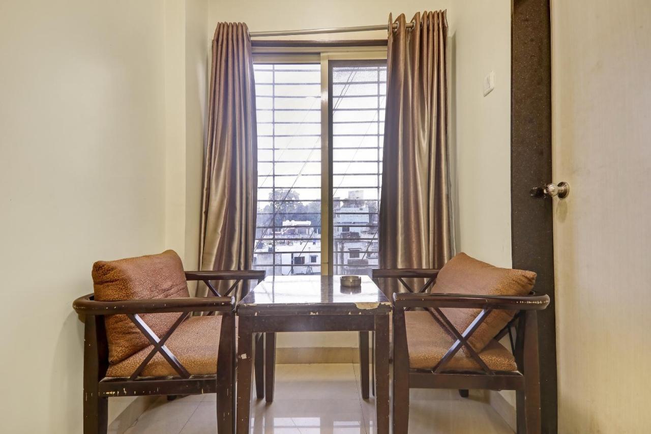 Townhouse Oak Hotel The Sudesh Rāipur Exteriör bild